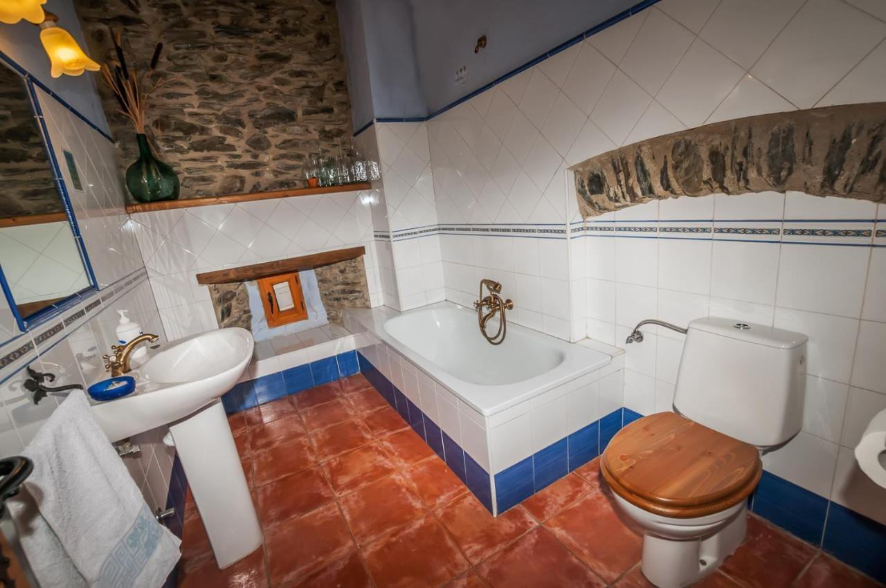 Hotel Rural El Urogallo Murias de Paredes Ngoại thất bức ảnh